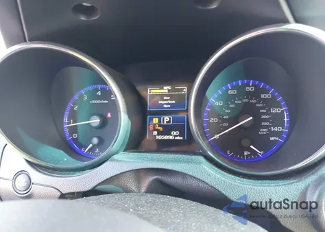 2015 Subaru Outback 2.5I Limited z USA, uszkodzony, nr VIN 4S4BSBLC2F3256857